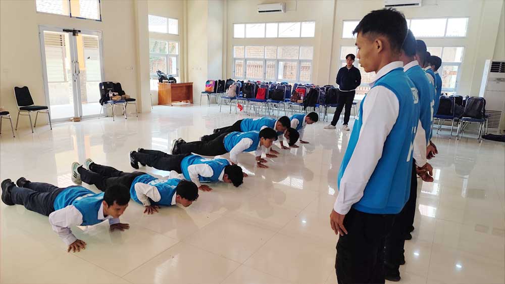 Pelatihan Bahasa dan Budaya Jepang di Cirebon, 1.400 Pendaftar, 81 Peserta Lolos, Kini Berebut 75 Kursi 1 Suasana Program Pelatihan Bahasa Dan Budaya Jepang Bertajuk “From Zero To Hero” Batch Ii Tahun 2026 Di Aula Disnaker Kabupaten Cirebon, Rabu, 2 September 2026.