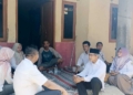 Camat Talun, Agus Alamsyah, Bersama Kuwu Desa Sampiran, Sujito Saat Mendampingi Upt P5A Melakukan Assesment Ke Rumah Keluarga Korban Pembunuhan Di Wilayah Kesambi Kota Cirebon, Rabu, 23 September 2026.