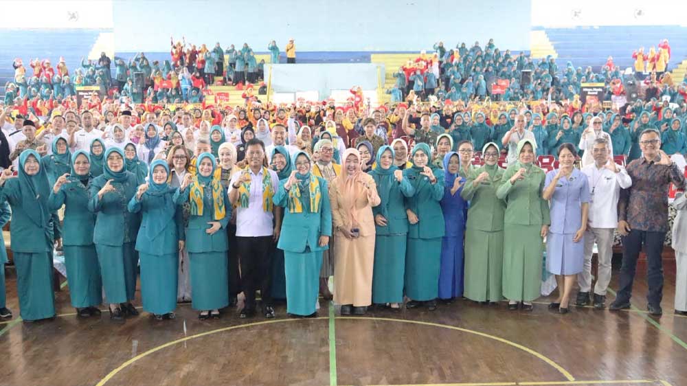Wali Kota Cirebon Janjikan Insentif Kader PKK, Tunggu Program Berjalan Optimal 1 Suasana Peringatan Hari Kesatuan Gerak (Hkg) Pkk Di Gedung Olahraga (Gor) Kota Cirebon, Rabu, 9 September 2026.