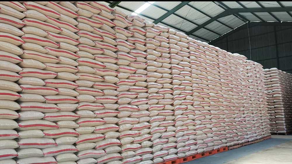Stok Beras 203.000 Ton, Bulog Cirebon Pastikan Aman di Tengah Ancaman El Nino 1 Stok Beras Di Cirebon