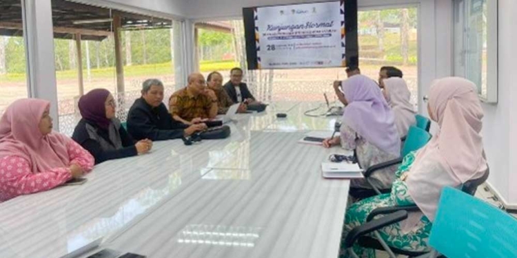 Suasana Kunjungan Akademik Delegasi Mahasiswa Program Doktor Ekonomi Syariah Pascasarjana Uin Siber Syekh Nurjati Cirebon Ke Institut Islam Hadhari, Universiti Kebangsaan Malaysia (Ukm), Senin, 28 September 2026.