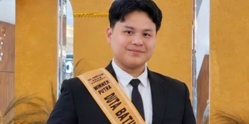 Mahasiswa UIN Siber Cirebon Finalis Duta Batik Indonesia 2026 7 Mahasiswa Fasya Uin Siber Cirebon, Syahdan Noer Saputra, Terpilih Sebagai Finalis Duta Batik Indonesia 2026 Kategori Dewasa.