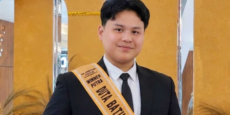 Mahasiswa UIN Siber Cirebon Finalis Duta Batik Indonesia 2026 6 Mahasiswa Fasya Uin Siber Cirebon, Syahdan Noer Saputra, Terpilih Sebagai Finalis Duta Batik Indonesia 2026 Kategori Dewasa.
