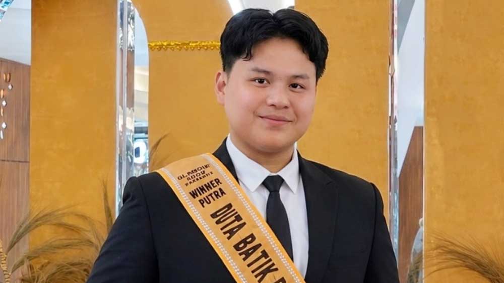 Mahasiswa UIN Siber Cirebon Finalis Duta Batik Indonesia 2026 1 Mahasiswa Fasya Uin Siber Cirebon, Syahdan Noer Saputra, Terpilih Sebagai Finalis Duta Batik Indonesia 2026 Kategori Dewasa.