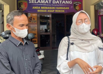 Perawat Korban Kekerasan Berinisial T Biacara Terkait Peristiwa Yang Dialaminya Setelah Mediasi, Selasa, 13 Oktober 2026.