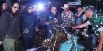 Jambore MACI di Cirebon, Bupati Imron Dorong Peserta Kenali Kuliner Lokal 7 Bupati Cirebon, Imron, Saat Menghadiri Jambore Nasional Maci Ke-31 Yang Digelar Di Halaman Parkir Gor Watubelah, Kabupaten Cirebon, Sabtu, 3 Oktober 2026.