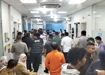 Situasi Rumah Sakit Putra Bahagia Cirebon Melayani Siswa-Siswi Yang Diduga Keracunan Usai Menyantap Mbg, Selasa, 20 Oktober 2026.