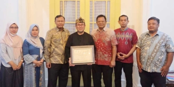 Pemkab Cirebon Raih Peringkat Ketiga Nasional Pengembangan Industri Halal 7 Pemkab Cirebon Raih Peringkat Ketiga Nasional Pengembangan Industri Halal