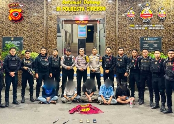 Diduga Hendak Tawuran, Lima Pelajar Diamankan di Gempol Cirebon 1 Tim Rainmas 852 Polresta Cirebon Mengamankan Sejumlah Pemuda Yang Diduga Hendak Tawuran Di Gempol, Selasa, 29 September 2026 Malam.