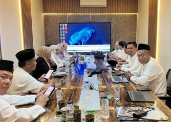 Penjaringan Rektor UIN Siber Cirebon Periode 2027–2031 Dimulai 1 Suasana Rapat Kerja Panitia Penjaringan Bakal Calon Rektor Uin Siber Syekh Nurjati Cirebon Periode 2027–2031 Pada Kamis, 22 Oktober 2026.