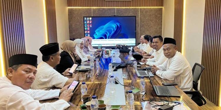 Penjaringan Rektor UIN Siber Cirebon Periode 2027–2031 Dimulai 6 Suasana Rapat Kerja Panitia Penjaringan Bakal Calon Rektor Uin Siber Syekh Nurjati Cirebon Periode 2027–2031 Pada Kamis, 22 Oktober 2026.